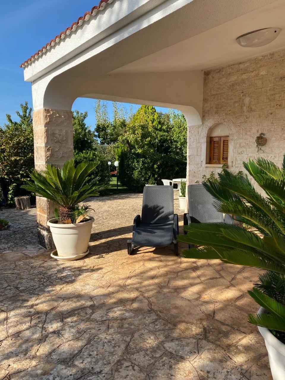 Вілла Il Trullo Del Lazzeruolo Santa Lucia  Екстер'єр фото